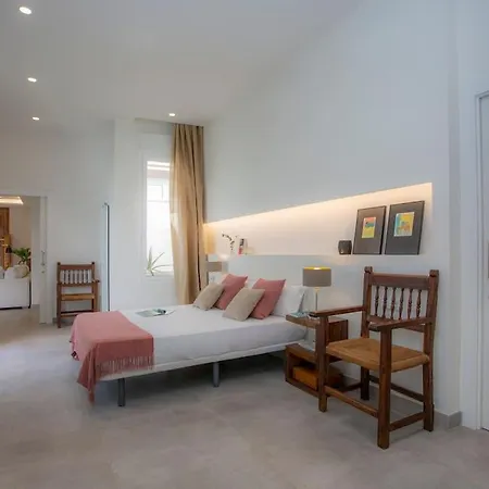 Singularstays Apartmán